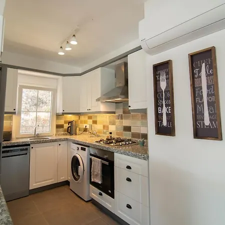 Lovely Villa With Private Pool Surrounded By Nature Near Dalyan *
