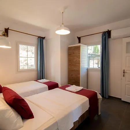아파트 Lovely Villa With Private Pool Surrounded By Nature Near Dalyan